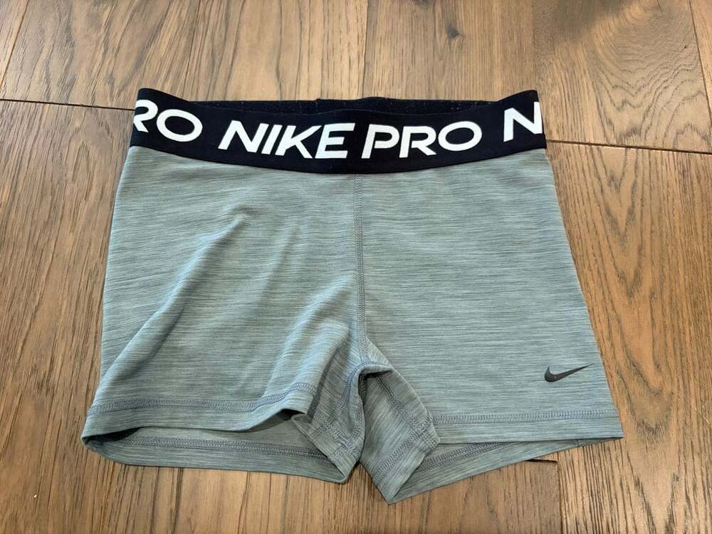 Nike Pro Shorts Size M Grey Space Dye Athletic Gym Workout
